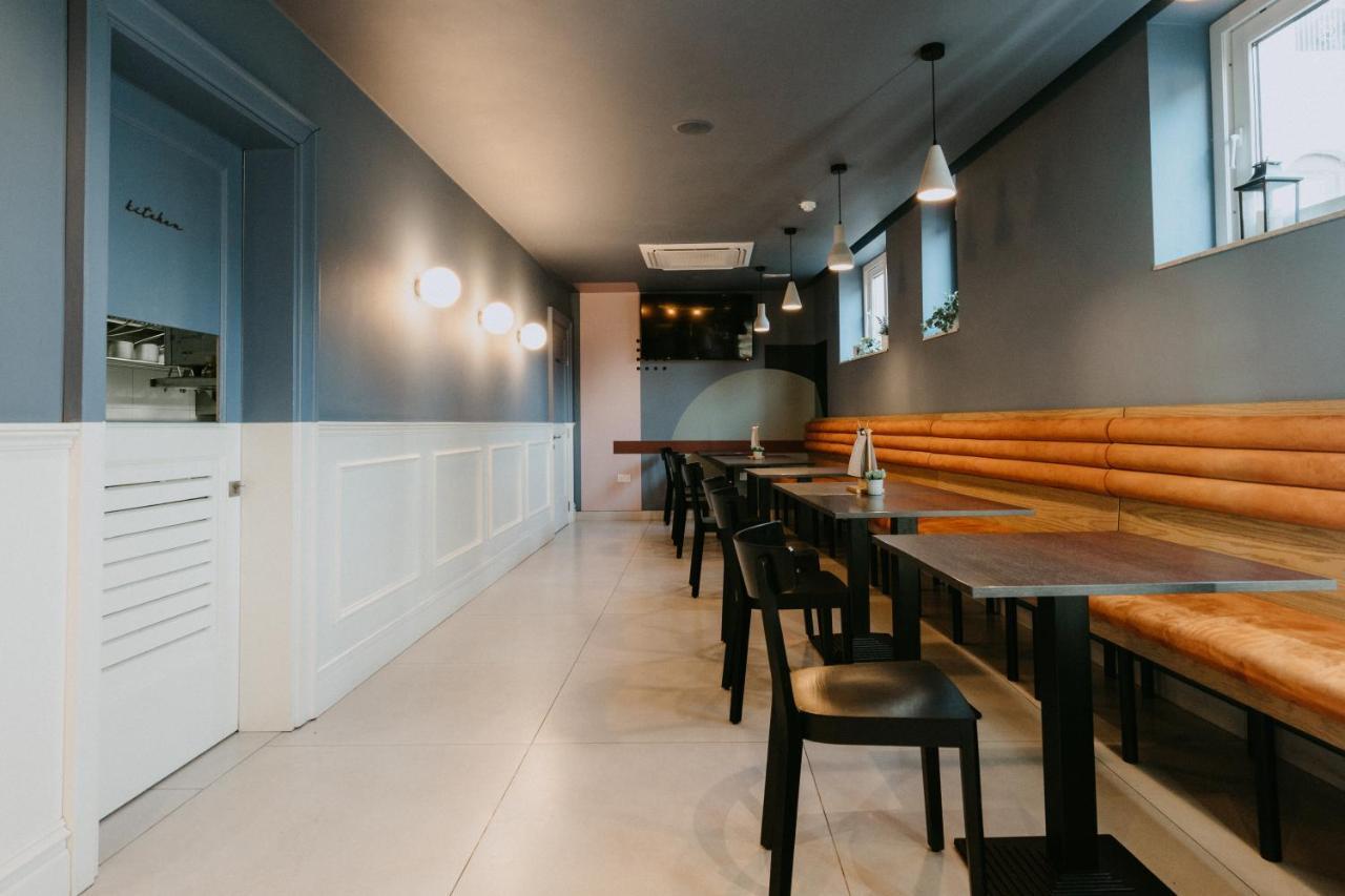 Townhouse17 Boutique Bed & Breakfast Victoria Ngoại thất bức ảnh